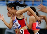 爱游戏下载平台-田径女子米决赛选手争先恐后