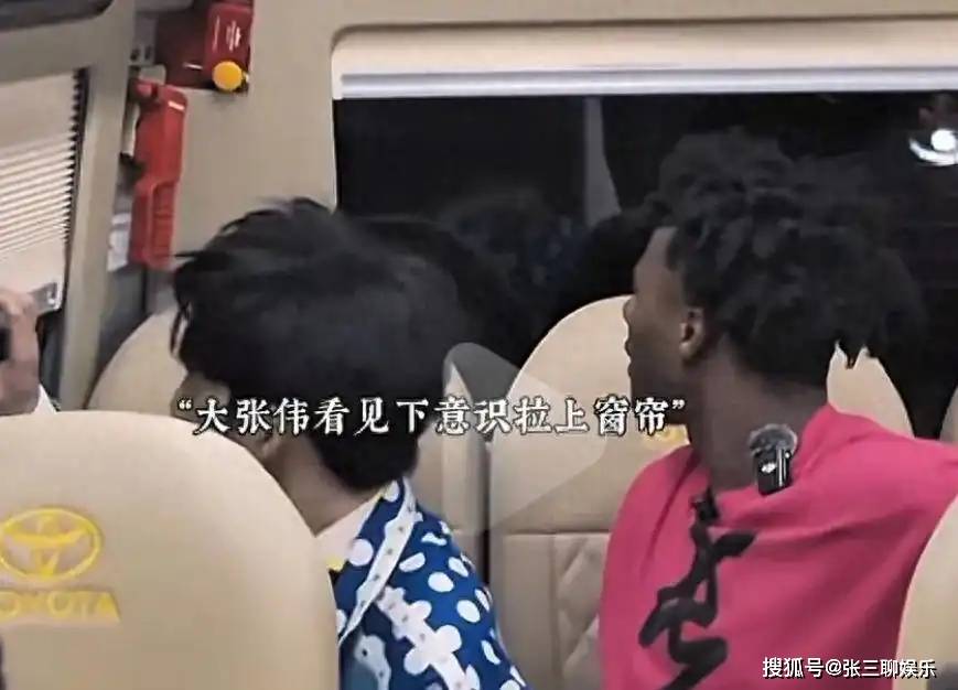 阿曼女足队员技艺高超，备受瞩目